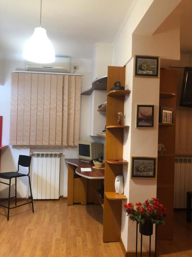 Charming Quiet Studio Coltea Old Town In The Centre Of Bucharest Luaran gambar